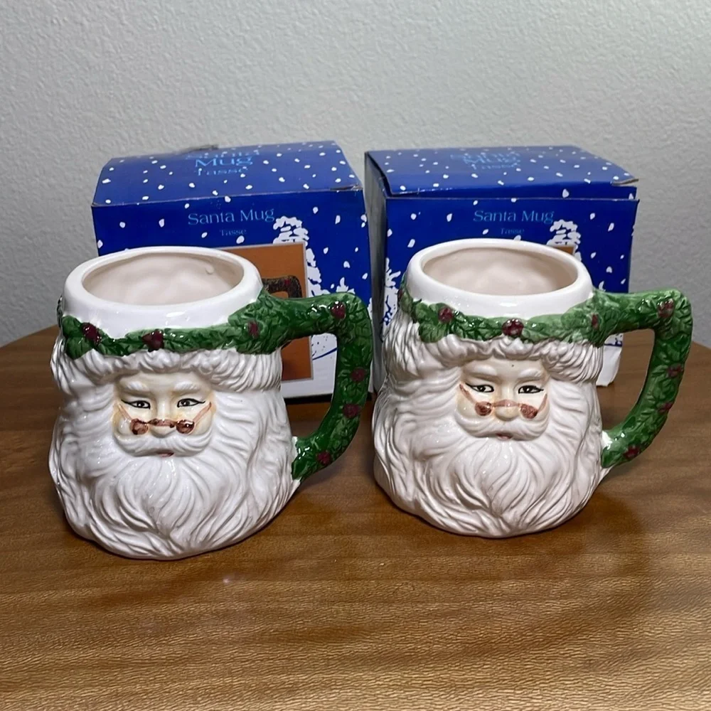 Vintage santa holly